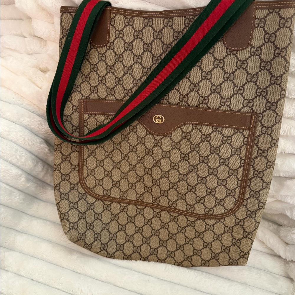 Gucci GG Supreme Sherry Line Tote